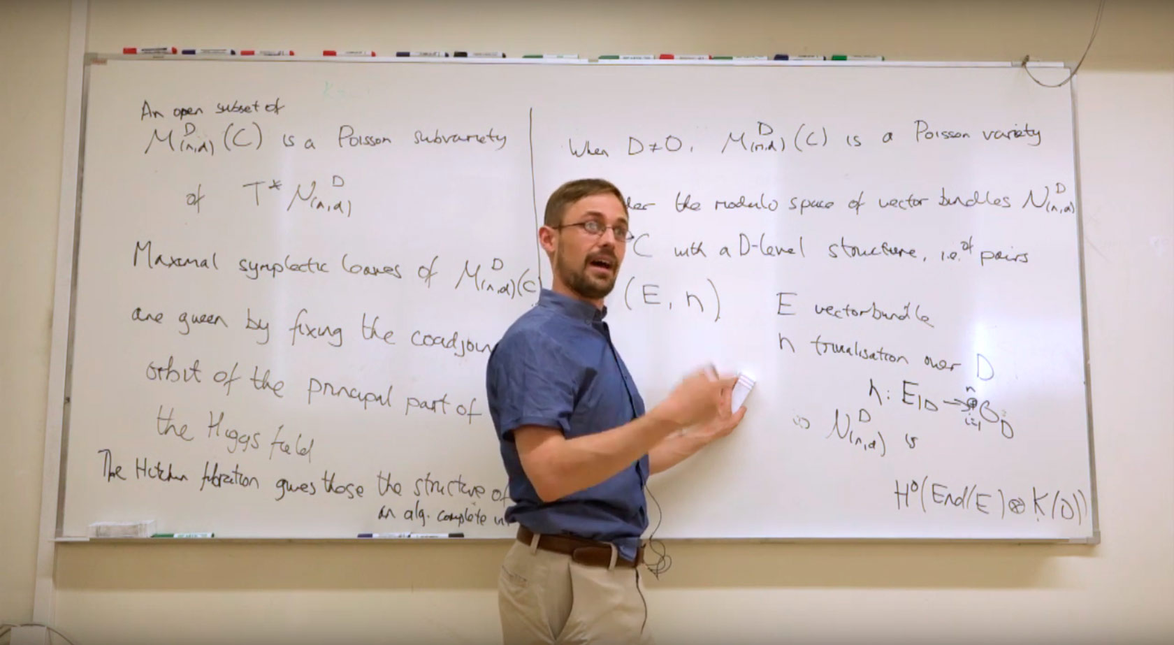 Short Course on Hitchin Integrable Systems